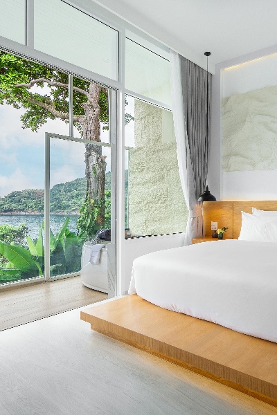 Deluxe Jacuzzi Oceanfront